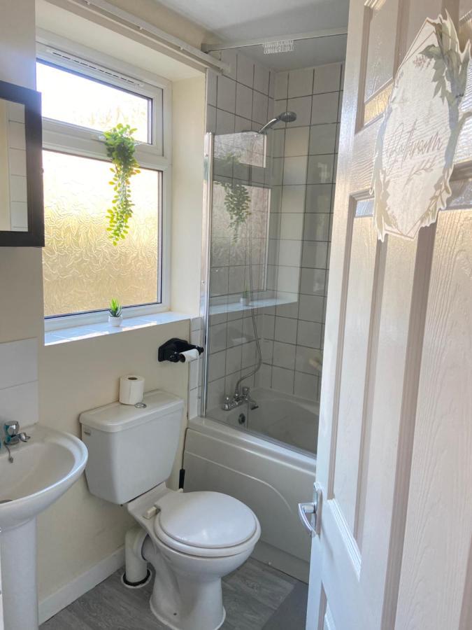Kisobi Home Bedroom 1 Kingston upon Hull Exterior foto